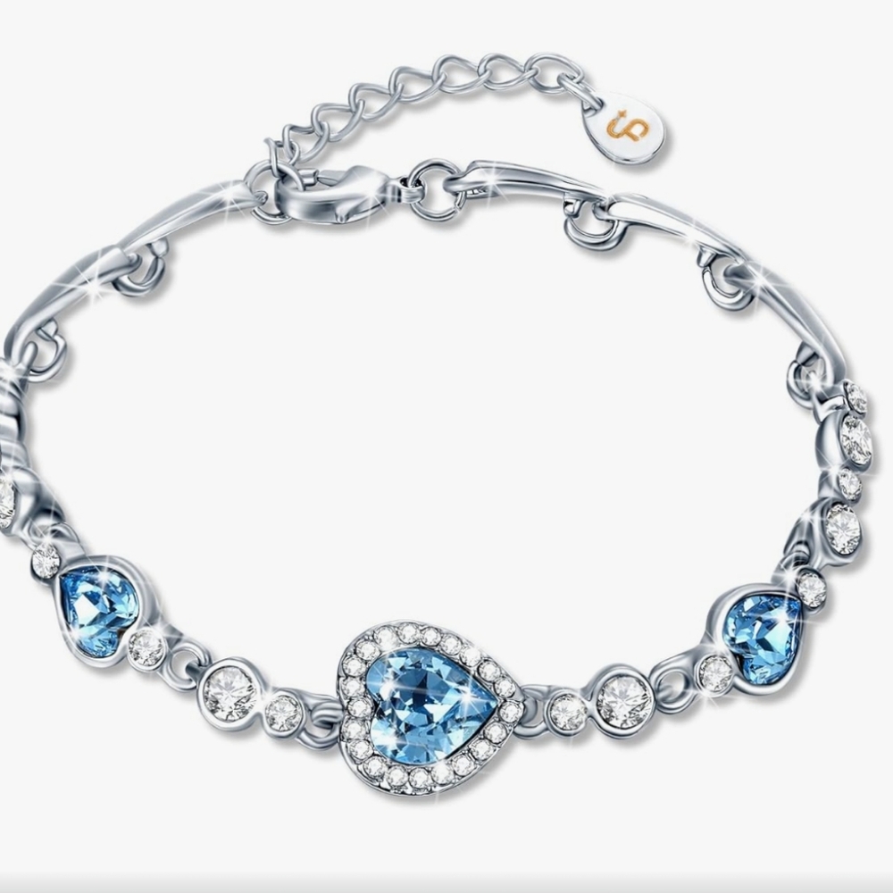 NWOT Women's Tennis Bracelet